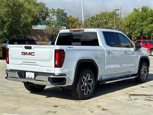 Used 2026 GMC Sierra 1500 SLT w/ SLT Premium Plus Package AWD/4WD image 14