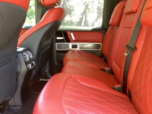 Used 2023 Mercedes-Benz G 550 image 6