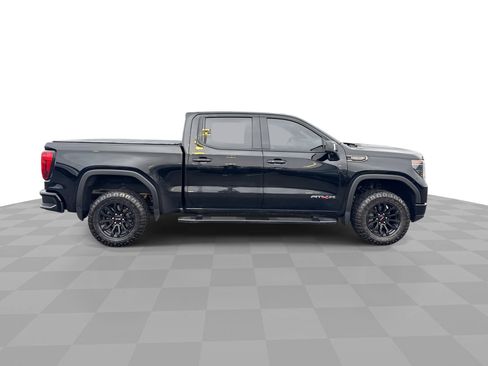 Used 2022 GMC Sierra 1500 AT4X image 9