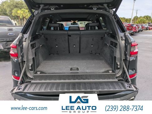 Used 2020 BMW X5 M50i w/ Executive Package AWD/4WD image 10