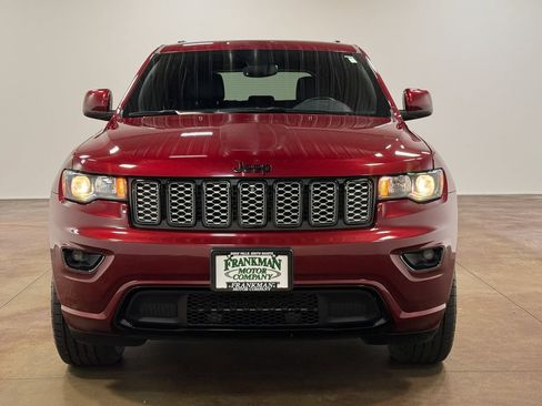 Used 2022 Jeep Grand Cherokee Laredo X AWD/4WD image 29