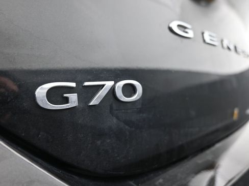Used 2023 Genesis G70 2.0T image 31