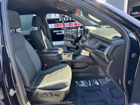 Used 2021 Chevrolet Tahoe LS w/ Driver Alert Package image 21