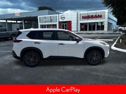 Used 2021 Nissan Rogue S image 3