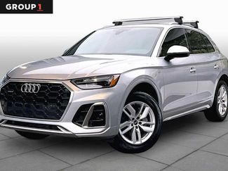 Used 2023 Audi Q5 2.0T Premium w/ Convenience Package AWD/4WD video 1