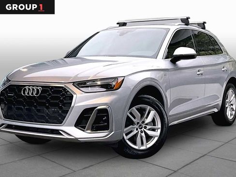 Used 2023 Audi Q5 2.0T Premium w/ Convenience Package AWD/4WD image 1