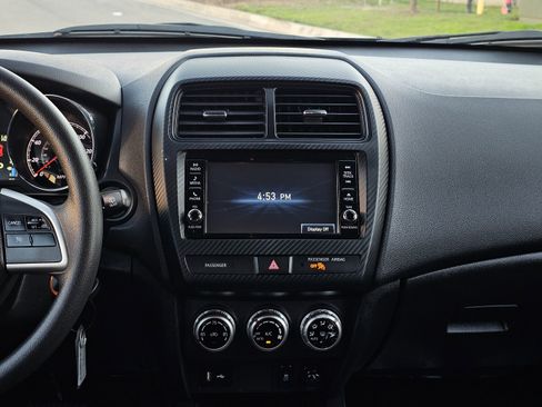 Used 2024 Mitsubishi Outlander Sport ES image 23