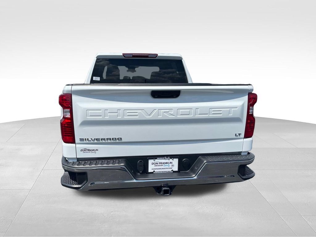Used 2024 Chevrolet Silverado 1500 LT AWD/4WD image 4