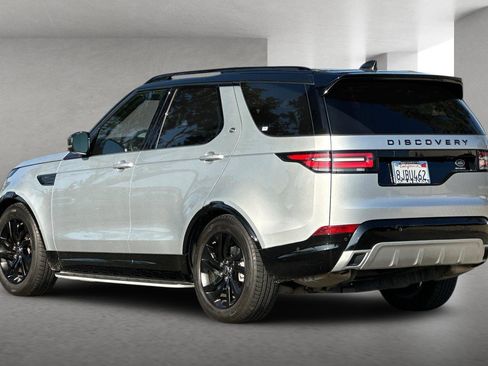 Used 2019 Land Rover Discovery HSE image 6