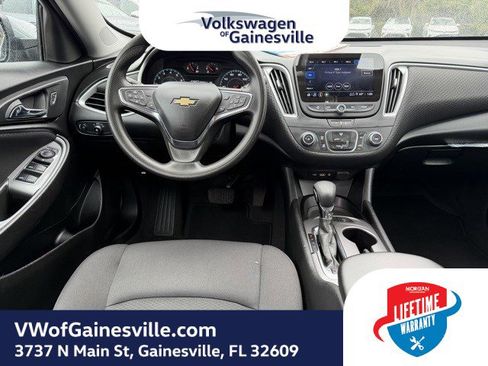 Used 2025 Chevrolet Malibu LS image 13