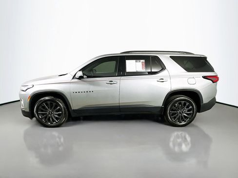 Used 2023 Chevrolet Traverse RS FWD image 5