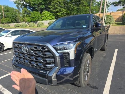 Used 2023 Toyota Tundra Platinum image 3