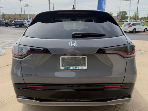 New 2027 Honda HR-V EX-L image 4
