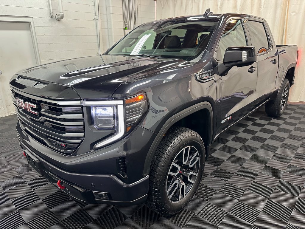 Used 2026 GMC Sierra 1500 AT4 w/ Technology Package AWD/4WD image 4