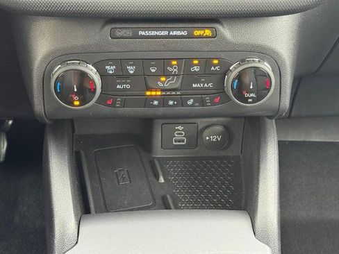 Certified 2024 Ford Bronco Sport Outer Banks w/ Tech Package AWD/4WD image 15