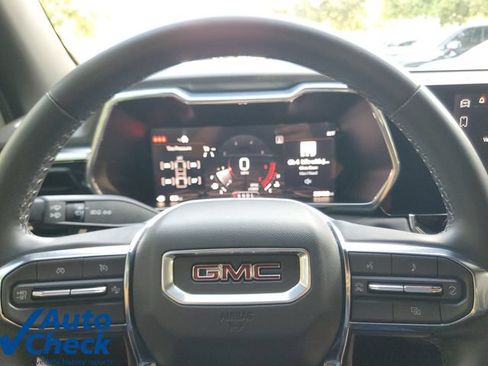 Used 2024 GMC Canyon Elevation w/ Convenience Package RWD image 20