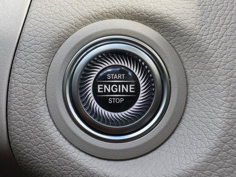 Certified 2022 Mercedes-Benz GLC 300 4MATIC image 23