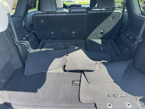 Used 2023 INFINITI QX60 Sensory w/ Cargo Package AWD/4WD image 24