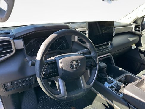 Used 2022 Toyota Tundra Limited image 11