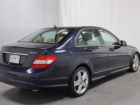 Used 2011 Mercedes-Benz C 300 4MATIC Sedan image 9