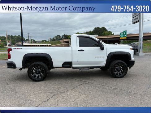 Used 2024 Chevrolet Silverado 2500 W/T image 5