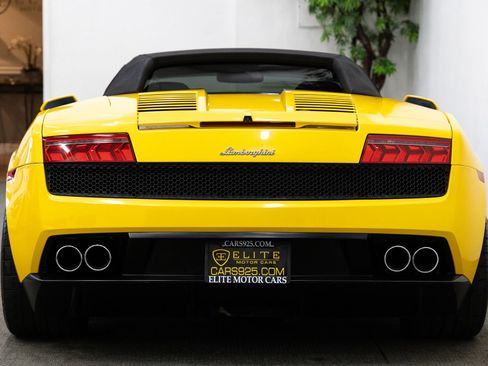 Used 2013 Lamborghini Gallardo LP 550-2 RWD image 25