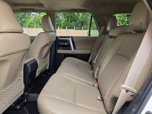 Used 2014 Toyota 4Runner Limited RWD image 14