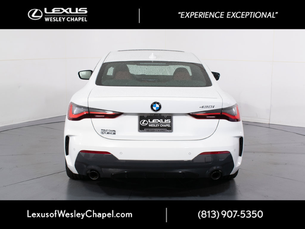 Used 2022 BMW 430i Coupe w/ M Sport Package RWD image 5