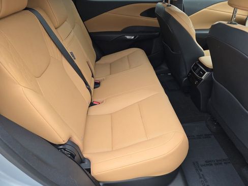 Certified 2025 Lexus RX 350 Premium w/ Convenience Package image 18