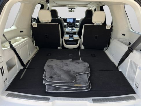 Certified 2023 Lincoln Navigator Black Label AWD/4WD image 24