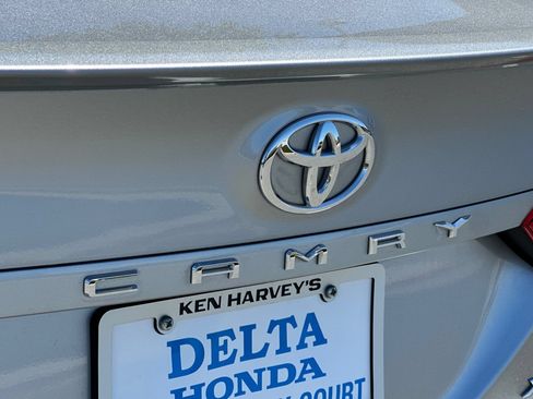 Used 2024 Toyota Camry XSE FWD image 26
