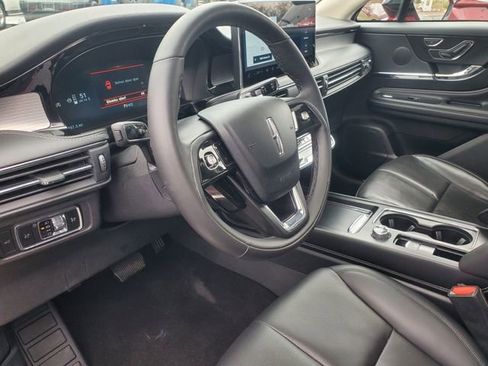 Certified 2024 Lincoln Corsair AWD w/ Equipment Group 101A image 9