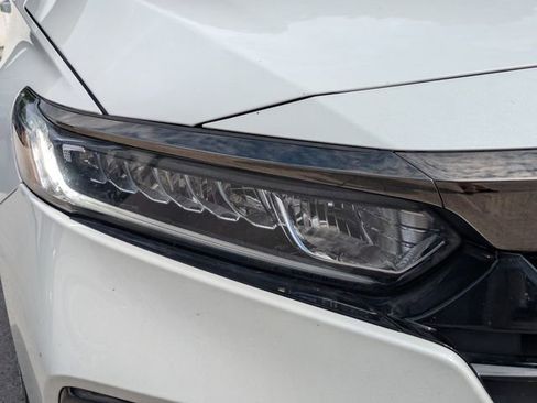 Used 2020 Honda Accord Sport image 10