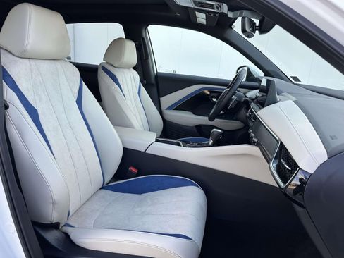 Used 2025 Acura ADX A-Spec image 10