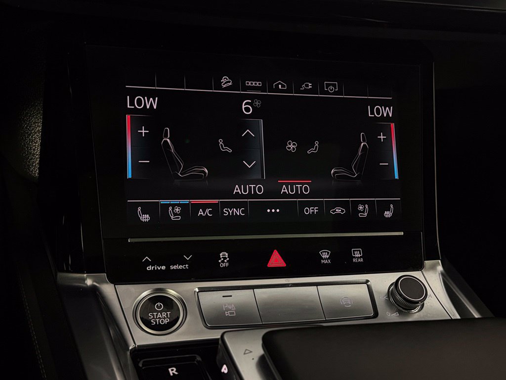 Used 2024 Audi Q8 e-tron Premium Plus w/ Premium Plus Package AWD/4WD image 18