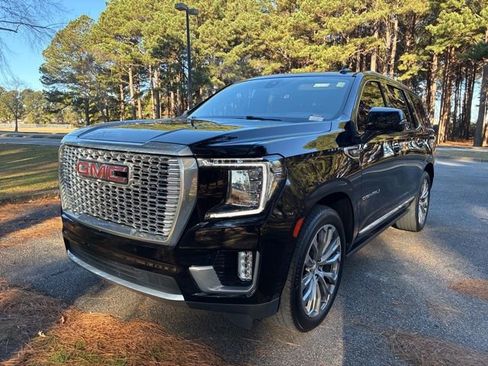 Used 2021 GMC Yukon Denali w/ Denali Ultimate Package image 8