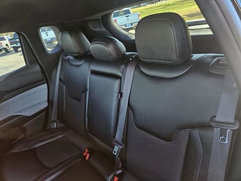 Used 2024 Jeep Compass Latitude image 28