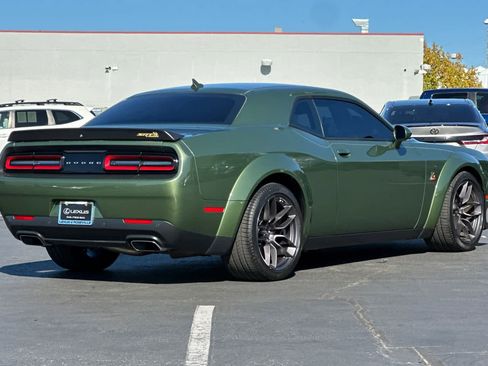 Used 2019 Dodge Challenger R/T Scat Pack image 2