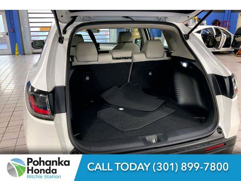 Used 2025 Honda HR-V LX image 27