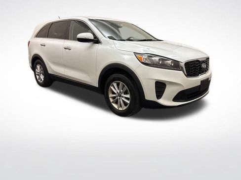 Used 2020 Kia Sorento LX FWD image 3