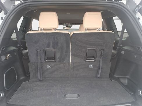 Used 2023 Jeep Grand Cherokee L Limited image 14