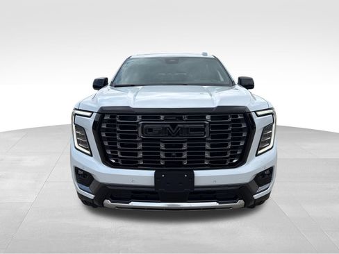 New 2026 GMC Yukon XL Denali Ultimate w/ LPO, Illumination Package AWD/4WD image 13