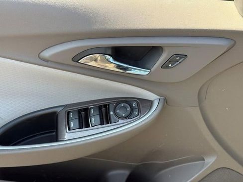 Used 2024 Chevrolet Malibu LT FWD image 16