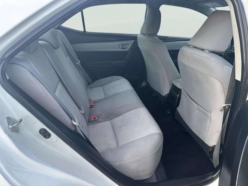 Used 2014 Toyota Corolla LE image 16