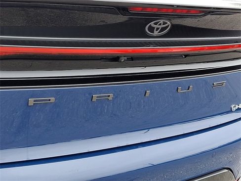 New 2026 Toyota Prius XLE image 11