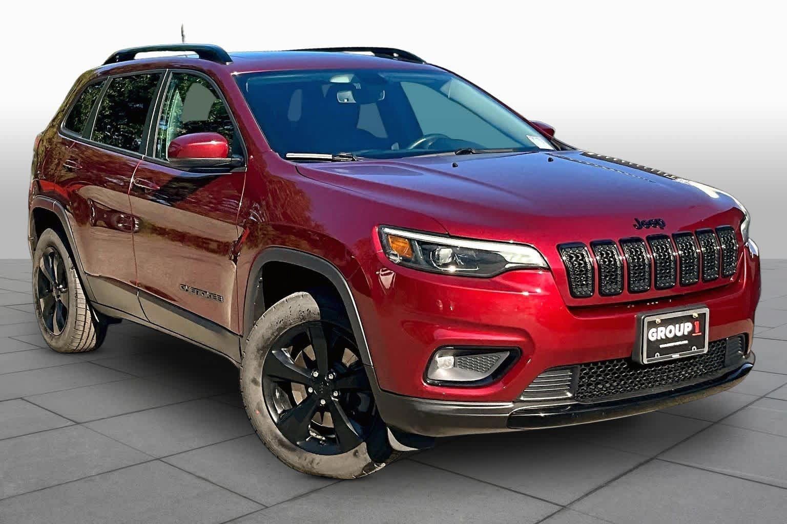 Used 2020 Jeep Cherokee Latitude Plus AWD/4WD image 3