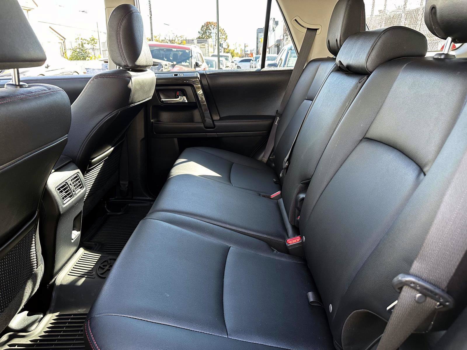 Certified 2023 Toyota 4Runner TRD Off-Road Premium w/ Moonroof Package AWD/4WD image 17