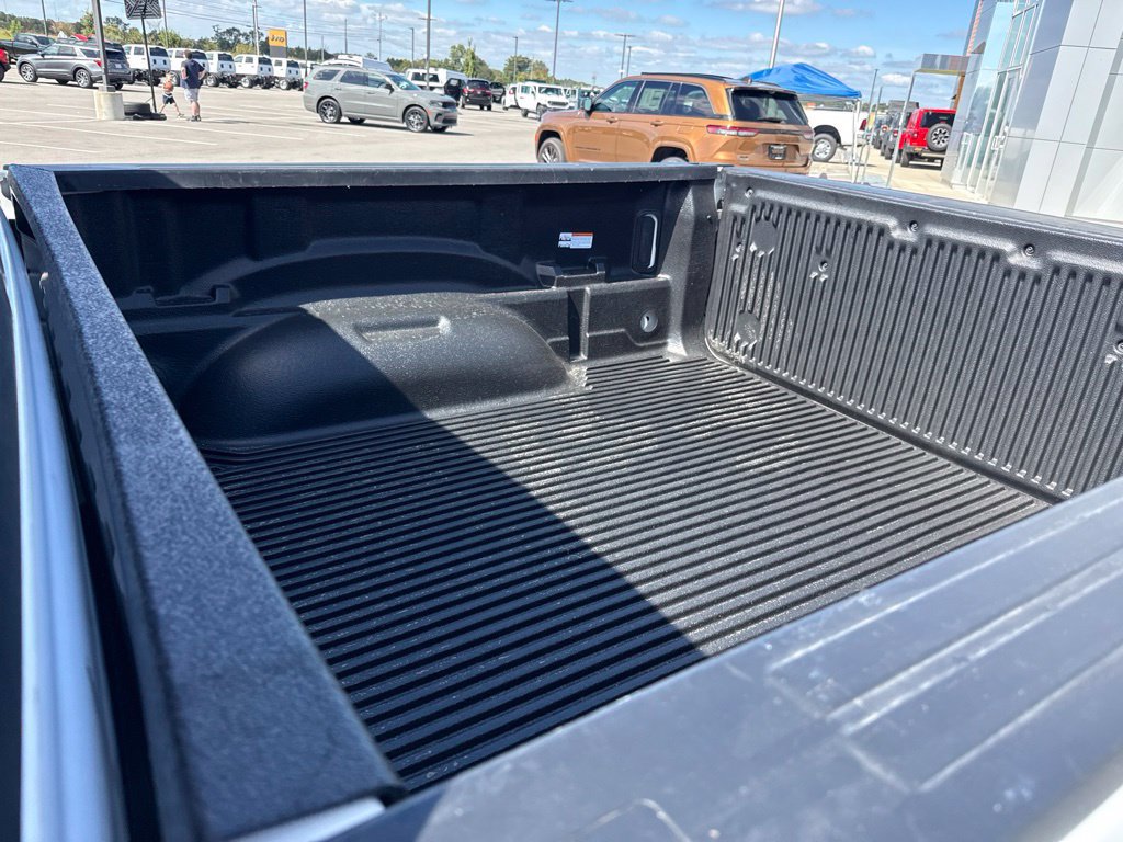 Used 2025 RAM 1500 Big Horn AWD/4WD image 19