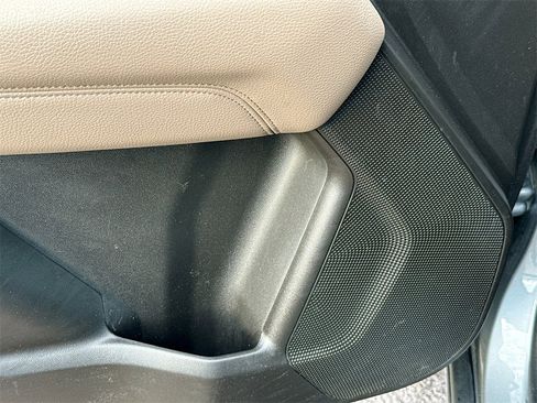 Used 2023 GMC Canyon Denali image 20