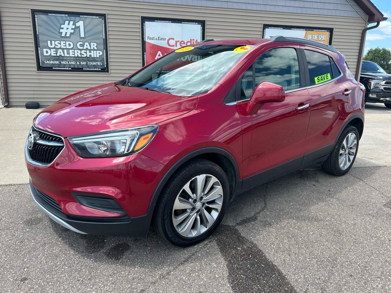 Used 2020 Buick Encore Preferred w/ Safety Package FWD image 3